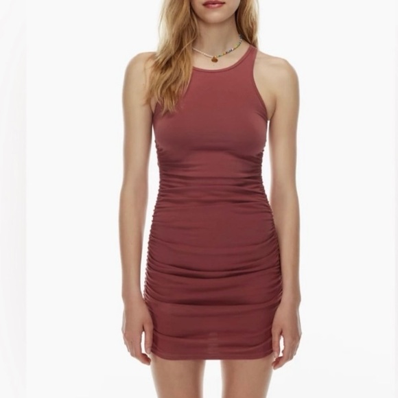 Aritzia Dresses & Skirts - Aritzia TNA Chill Malibu NWT Sleeveless Dress
XL Red Argil Side Rouching